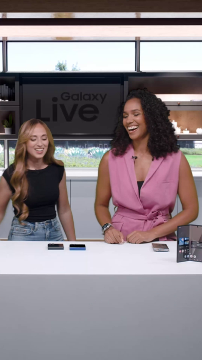 See what you can do without opening your pocket-perfect companion, the new #GalaxyZFlip7. Explore how it all works on #GalaxyLive. #GalaxyAI Watch now: