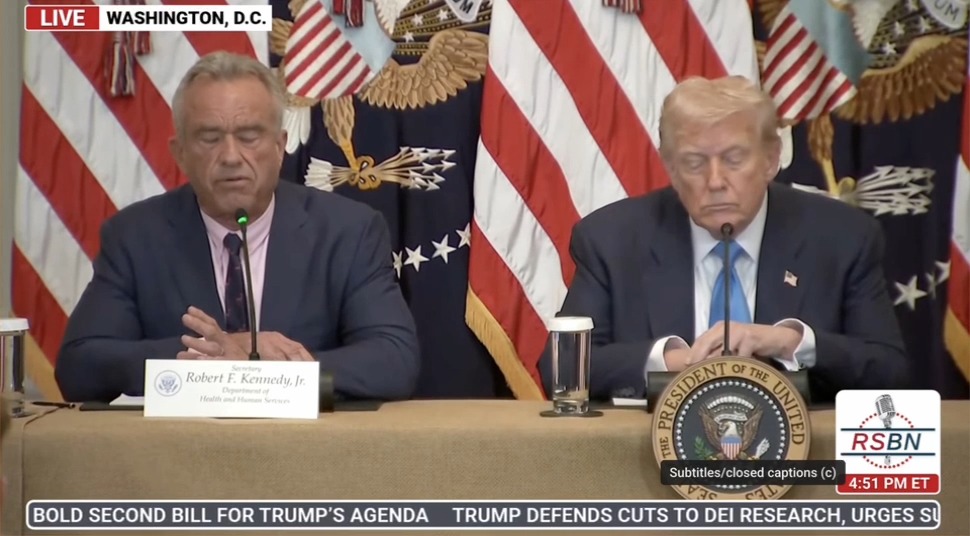 Trump appears to be falling asleep at his afternoon event