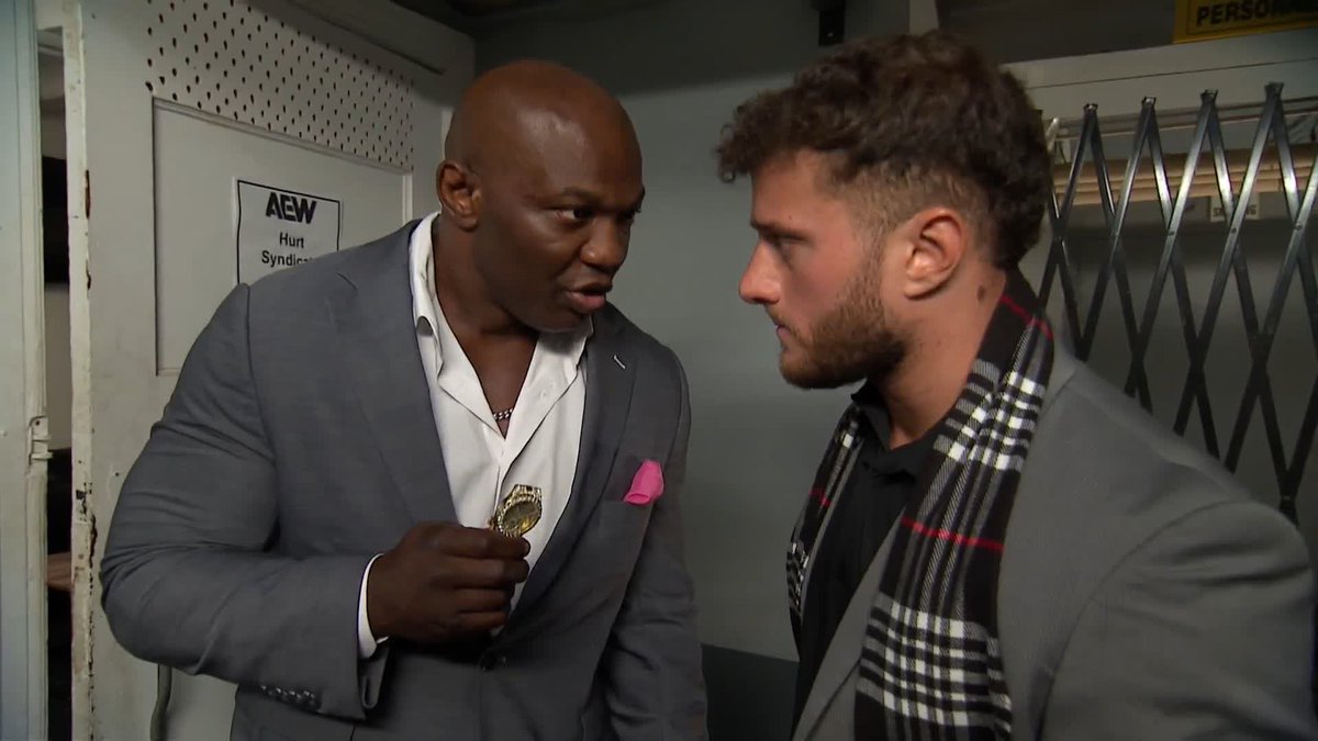 Shelton Benjamin gave back MJF his watch and told him that he's out of the Hurt Syndicate! FIRST BOBBY, NOW SHELTON... NOW THAT'S 2 THUMBS DOWN. 👎🏿👎🏿
