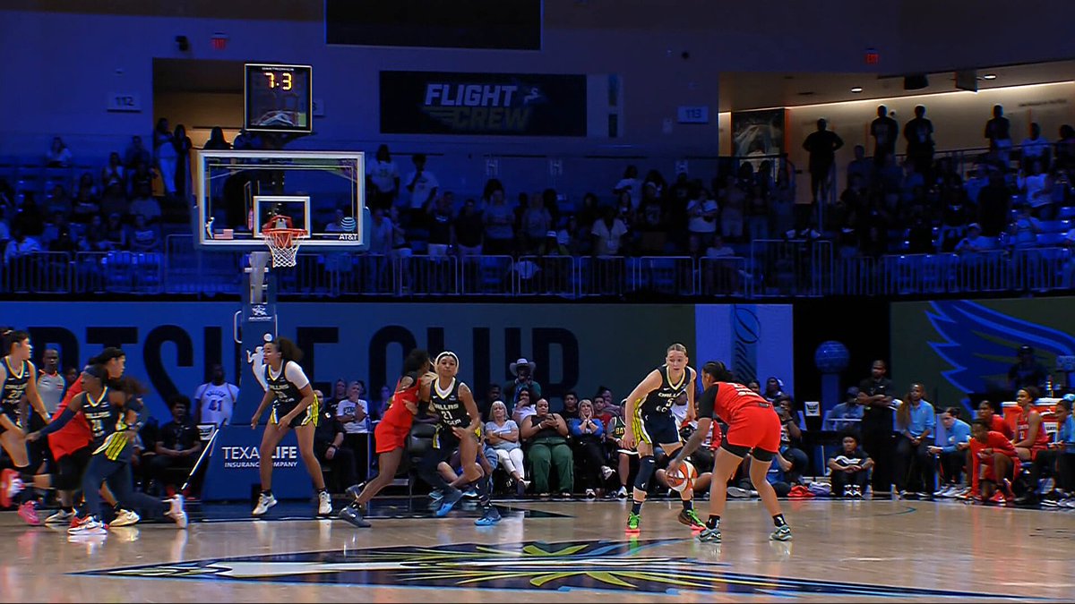 Biggest bucket of the night from the one having the best game of her career 🔥 Naz Hillmon calls game with the three: ✔️ 21 PTS (career-high) ✔️ 5 3PM | 3 AST Final: ATL 88, DAL 85