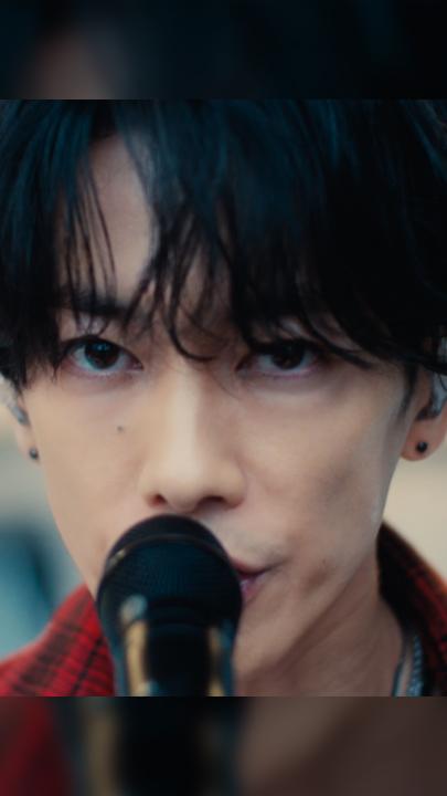 唯一無二の楽曲と、4人の熱く激しい演奏により、瞬く間に世の中を魅了していくバンドの物語『グラスハート』。 TENBLANKのメンバーをはじめとする、アーティストたちをご紹介。 ◆藤谷直季（佐藤健） ◆西条朱音（宮﨑優） ◆高岡尚（町田啓太） ◆坂本一至（志尊淳） ◆真崎桐哉（菅田将暉） ◆櫻井ユキノ（髙石あかり） #グラスハート #GlassHeart