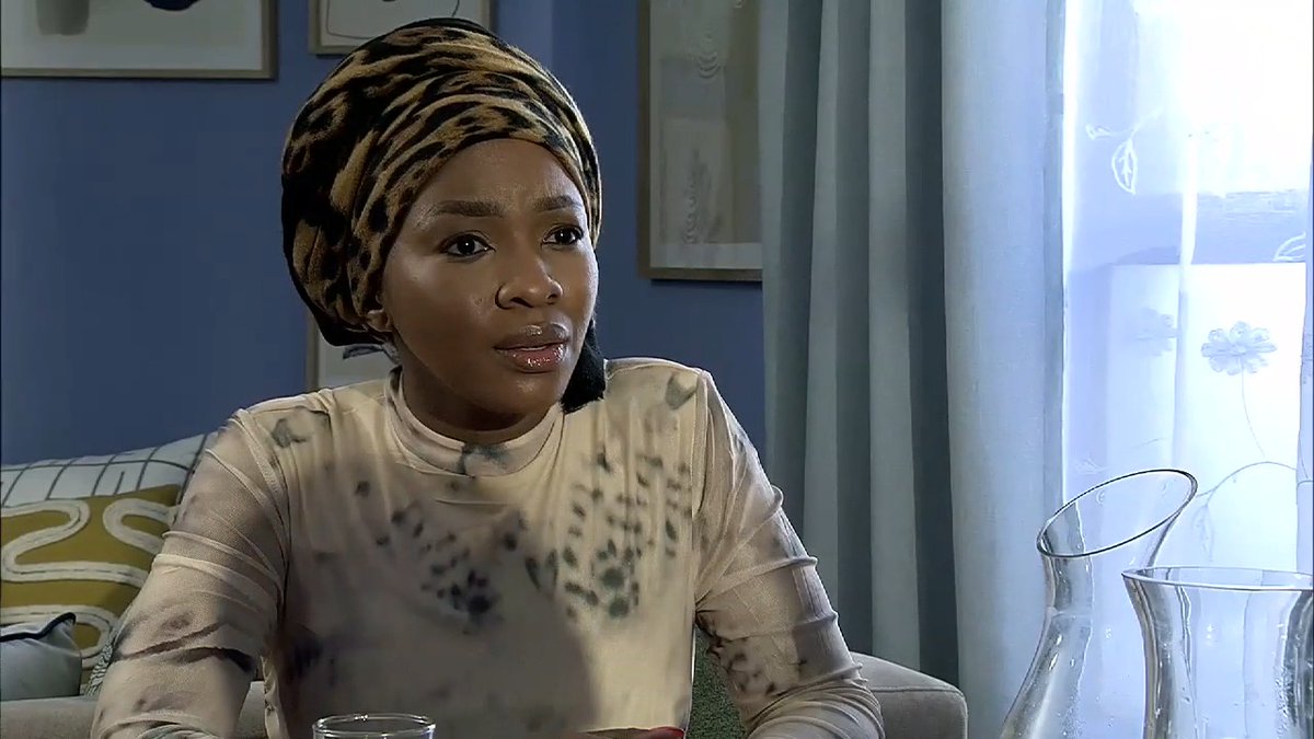 Ke nnete, love is blind! Because there's no way Didi! Especially as a mother? Dintle needs to think twice tlheng...For Mo and Khanyi's sake! 🙆🏽♀️#etvScandal