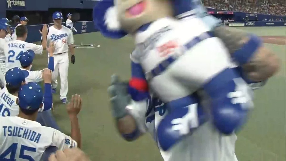 ⚾️4回裏⚾️ 昇格して即スタメン起用の新助っ人 #チェイビス 来日初ホームランで2点を返す❗️ 中日3-4巨人 J SPORTSオンデマンド LIVE配信中✨