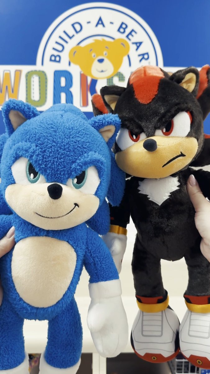Sonic and his fierce foe, Shadow are finally back! Add them to your collection before they disappear again💨 US: UK: #SonicMovie3 Sonic the Hedgehog #TheStuffYouLove