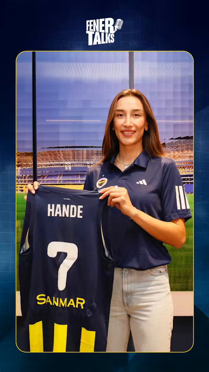 🟡🔵 Çubukluyu giydi, ilk rekorunu kırdı! 🖖Hande Baladın'ın İmzalı forması açık artırmada tam 164.084 TL’ye alıcı buldu! 💰Bu rakam, Mourinho ve Arda Güler formalarını bile gride bıraktı! 👏