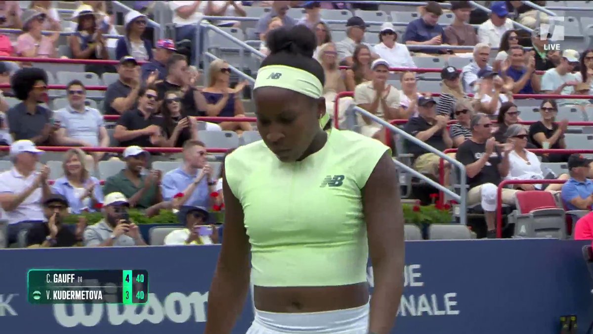 Coco Gauff is a WALL 😮‍💨 Gauff grinds out a 27-shot rally! #OBN25