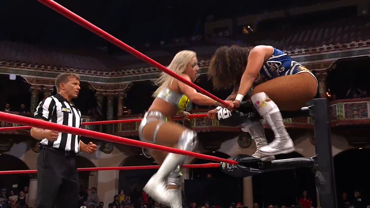SPIDER SUPLEX FROM @TOXIC_THEKLA! Watch #AEWCollision LIVE on TNT &amp; HBO Max