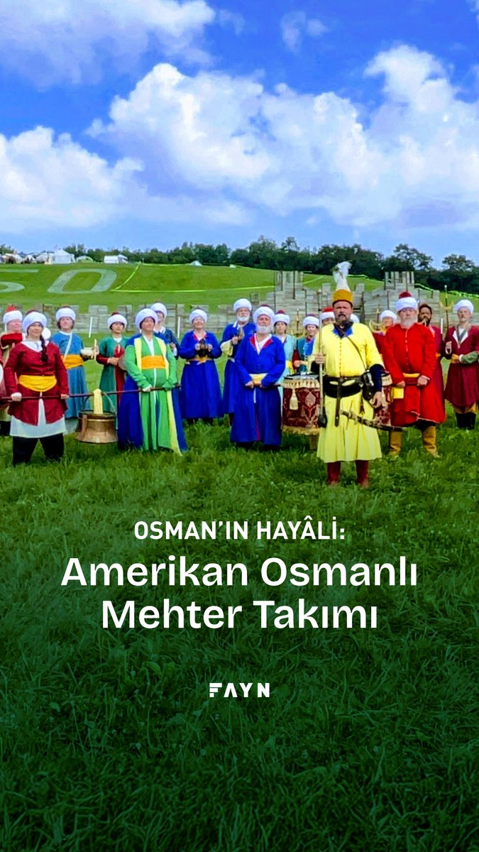 Bir Amerikalının Topkapı Saray’nda mehter takımına denk gelmesi ilginç bir sonuç ortaya çıkardı: Amerikan Mehter Takımı. Kendilerine sadece bir mehter takımı değil Osmanlı personaları da yaratan ABD’li yeniçerilerin hikâyesi şimdi yayında. 🔗 İzle: