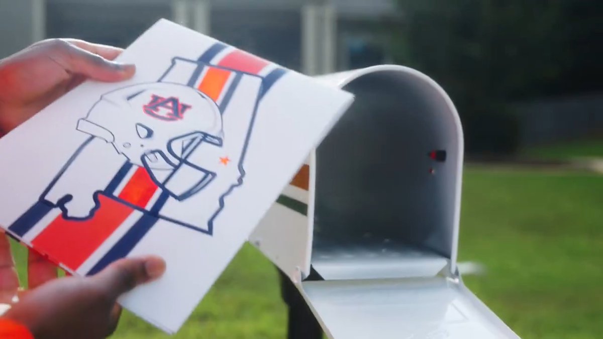 It all starts with this letter โ๏ธ Welcome to the Auburn Family. ๐ฆ