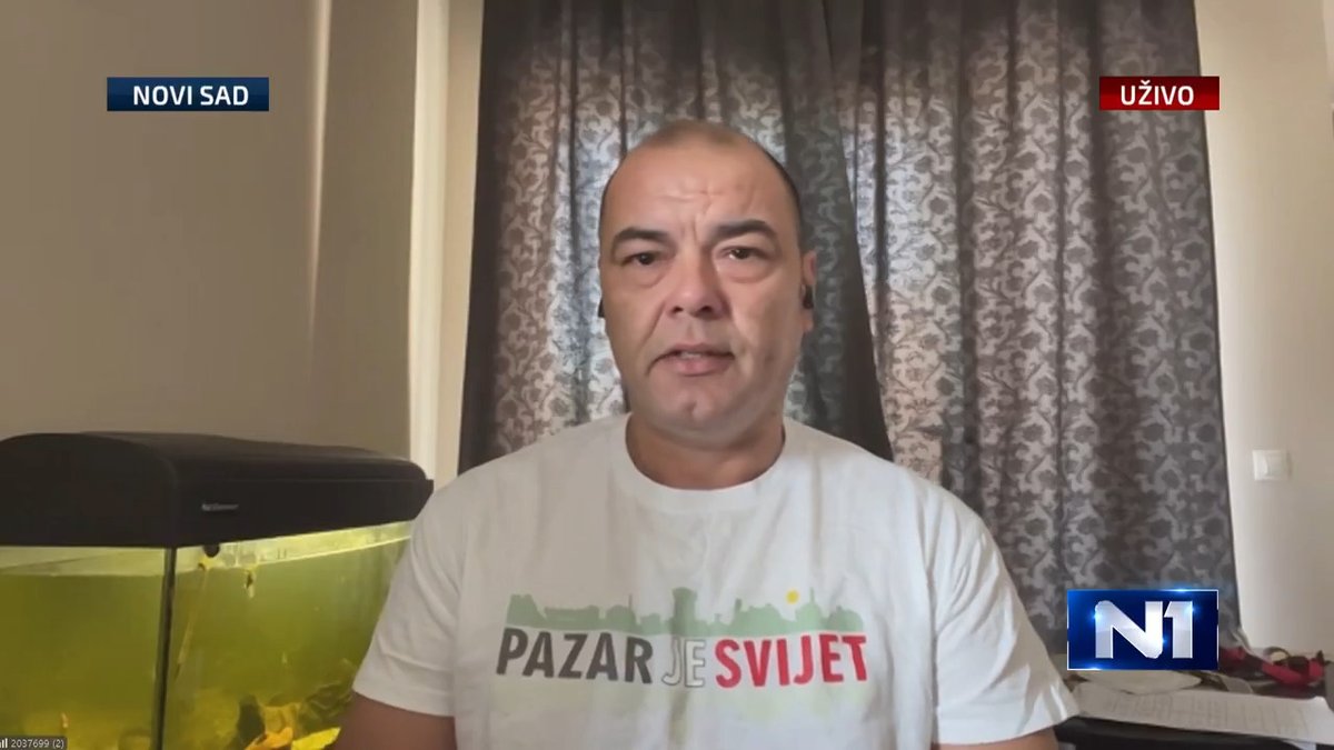 Lider Građanskog pokreta Solidarnost UžičkaRepublika izjavio je povodom hapšenja i finansijske istrage u vezi sa padom nadstrešnice kojom su obuhvaćeni i bivši ministri Tomislav Momirović i Goran Vesić, da je interesantno da se Vesić naprasno razboleo. "Glavni svedok i glavni čovek koji mora biti na optuženičkoj klupi Goran Vesić nije tu, ne vidimo izvođače radova - kinesku kompaniju, podizvođače, nadzor. To je provizorijum i od svega se pravi šarena laža da bi zamazali građanima oči", ocenio je Ješić u #StudioLive sa Tatjana Aleksic