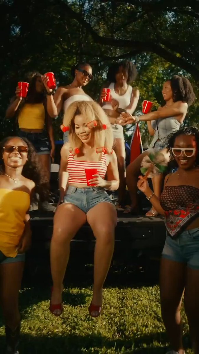 Day 5 of me shamelessly promoting my new single and showing y'all just how amazing Southern Black Women are!