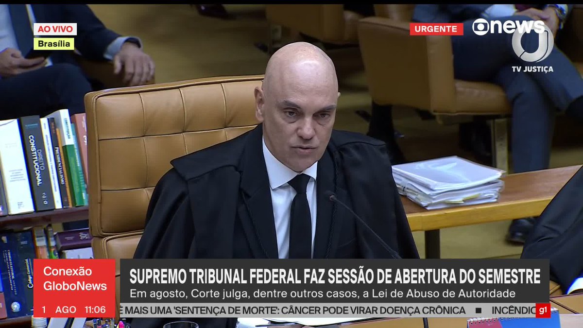Moraes diz que grupo age de maneira “covarde e traiçoeira”: “Esses brasileiros pseudopatriotas encontram-se foragidos e escondidos fora do território nacional. Não tiveram coragem de continuar no território nacional.” #ConexãoGloboNews ➡ Assista à #GloboNews: