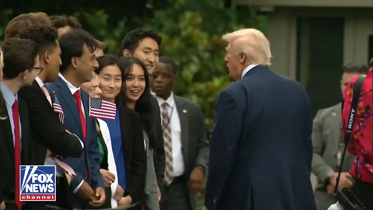 WATCH: President Donald J. Trump takes time to speak with White House interns before departing on Marine One.