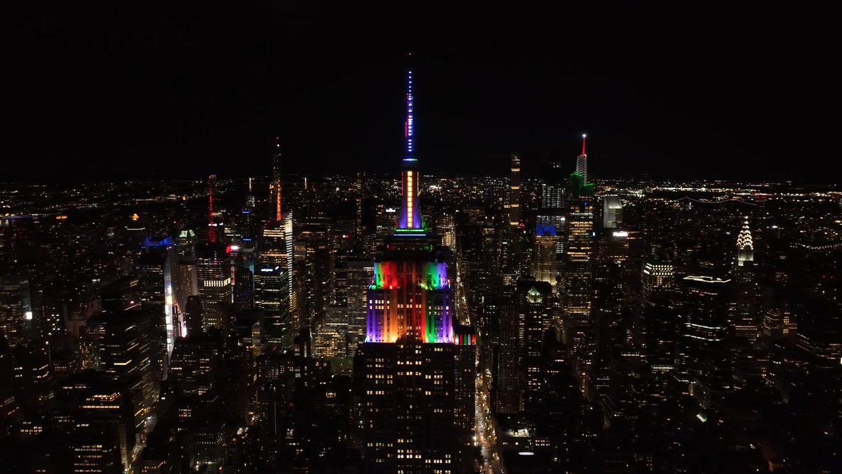 Shining in tie-dye tonight in honor of Jerry Garcia's birthday Grateful Dead Text CONNECT to 274-16 to get alerts on our Lights! Watch tonight's lighting here: