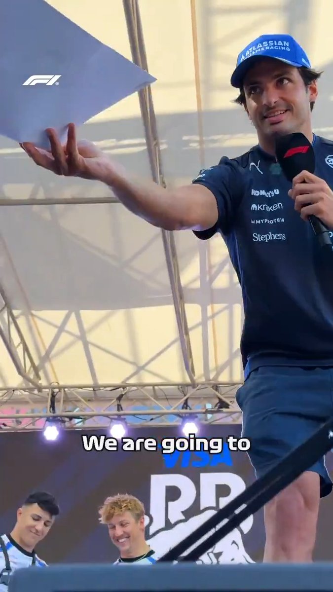 Artists on the track, but how about off it? 👨🎨 You decide! 😆 #F1 #HungarianGP
