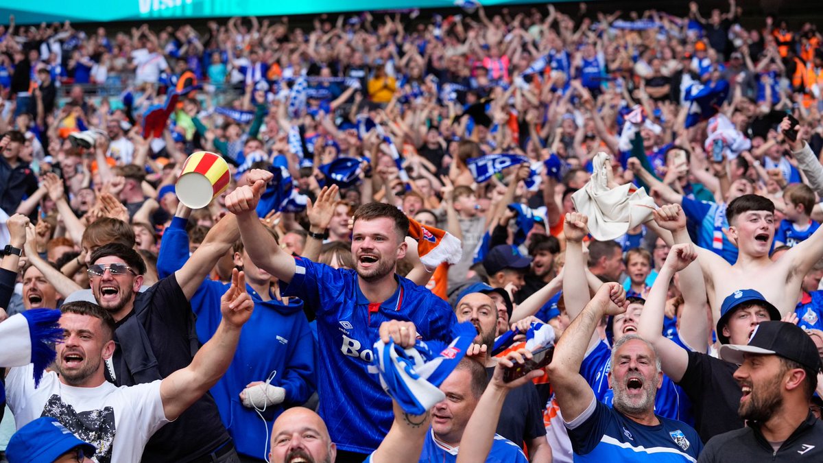 💙 A new chapter awaits. #oafc