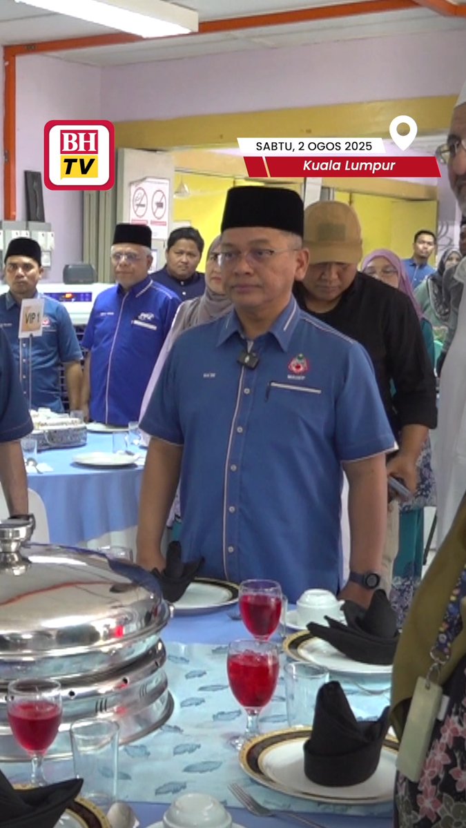 Amerika Syarikat (AS) meminta audit tidak lagi dilakukan Jabatan Kemajuan Agama Islam Malaysia (JAKIM) berhubung pematuhan piawaian standard halal seperti penyembelihan, sebaliknya dibuat badan diiktiraf agensi itu di negara berkenaan. Berita penuh: