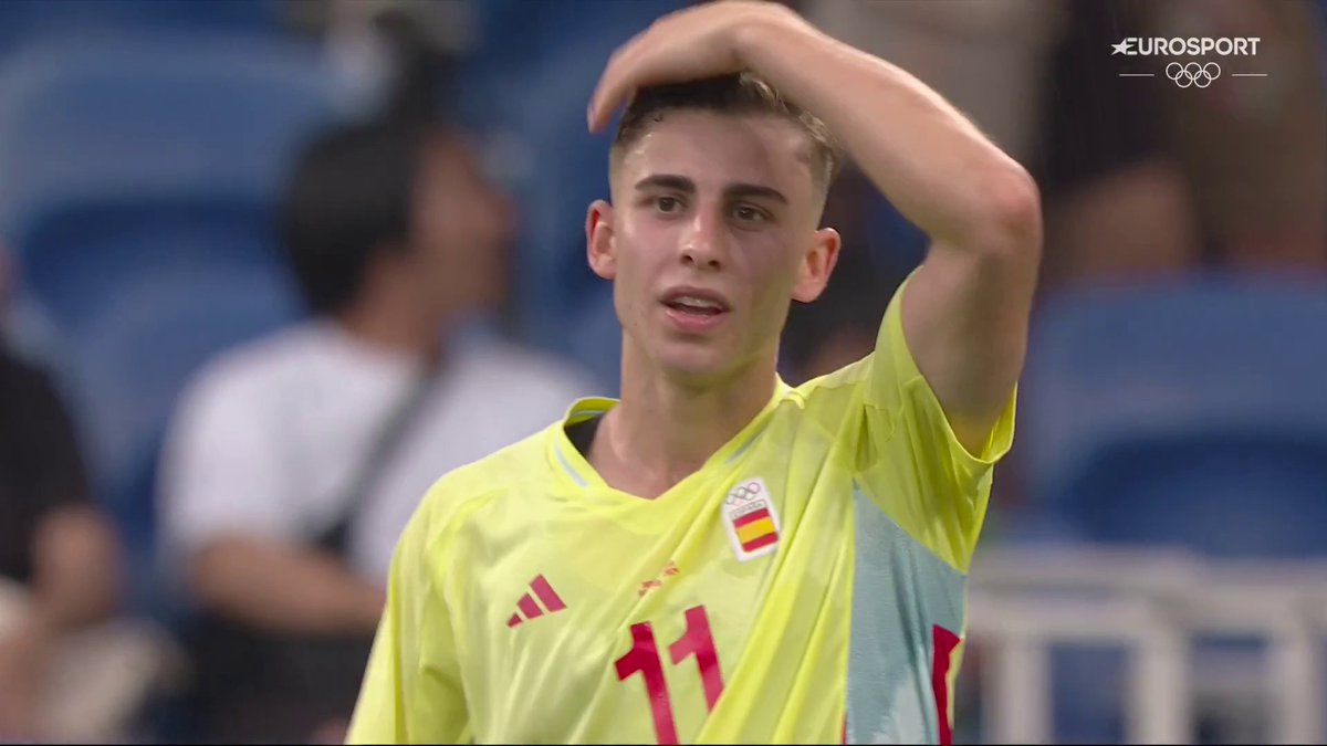 🔙Hoy hace un año la Selección Olímpica 🇪🇸 le ganaba a 🇯🇵 (0-3) en los cuartos de final. Las calles no olvidan los JJOO que hizo Fermín López.