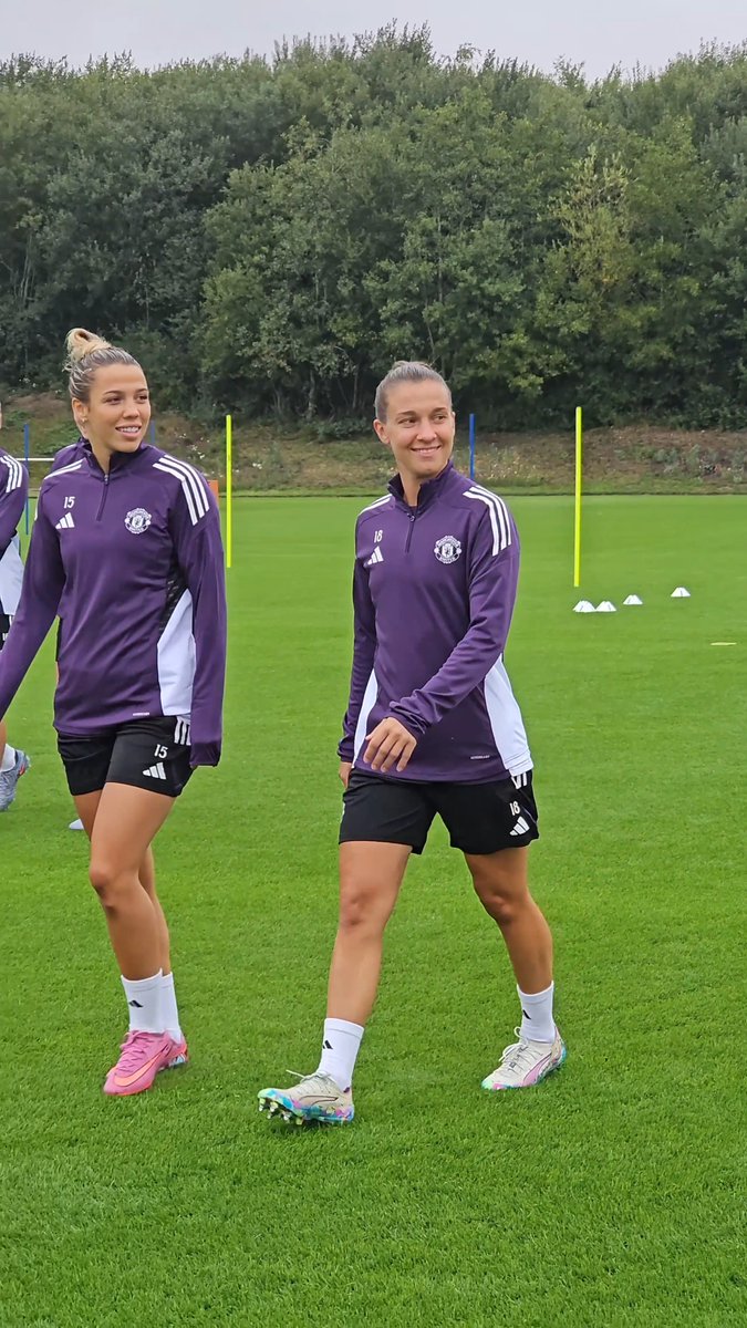 First United training session = complete 🤩✅