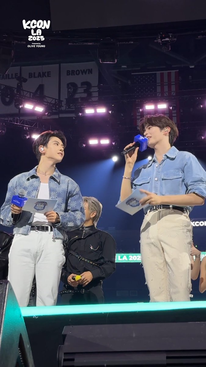 [#KCONLA2025] M COUNTDOWN 💙 DAY 1 TODAY'S MC #SUNGHANBIN &amp; #SEOKMATTHEW #ZEROBASEONE 📍 M COUNTDOWN STAGE 📍 Arena - KCON LA 2025 AUG 1-3 Arena, LA Convention Center Let’s #KCON