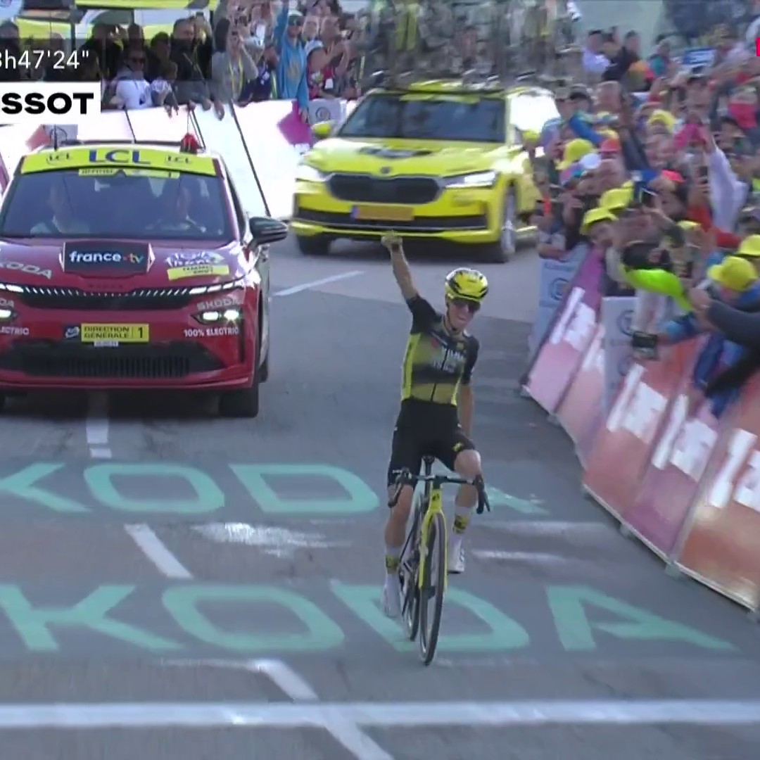 Pauline Ferrand-Prévot 🇫🇷 triomphe sur le col de la Madeleine au terme d'un immense numéro et fonce vers la victoire finale sur le Tour ! #TDFF2025 #LesRP