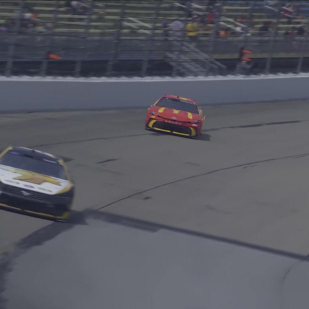 Woah! Hold on to it, Tyler Reddick!