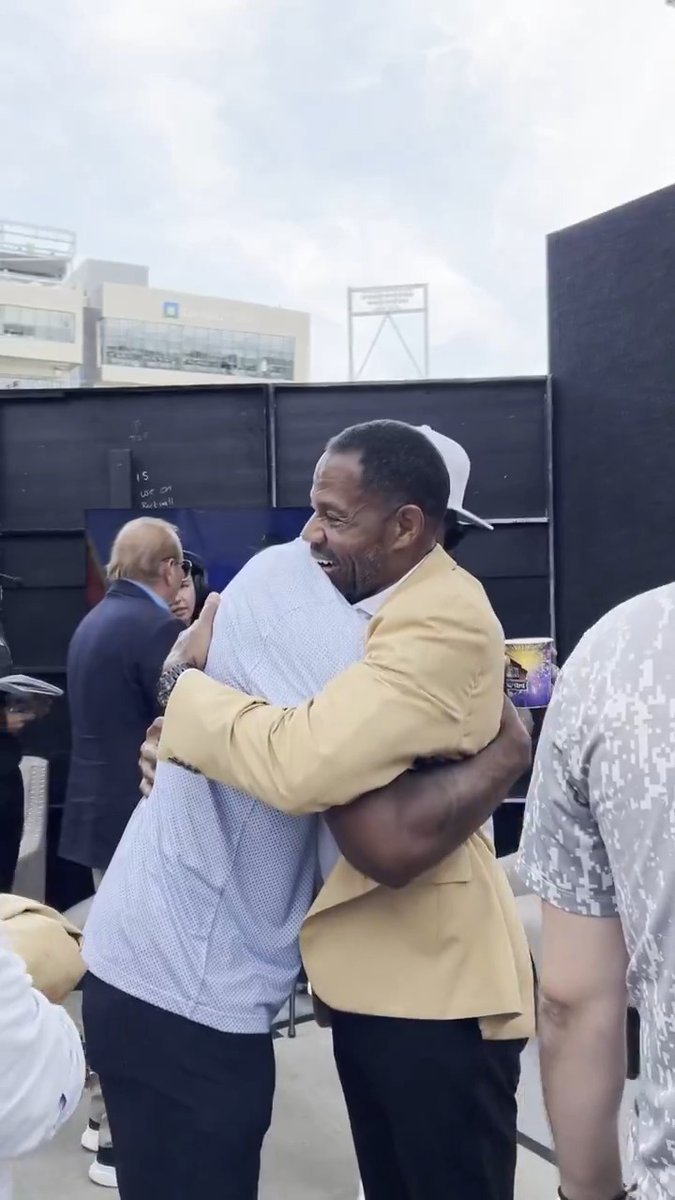 Eric Allen. Charles Woodson. Two Hall of Fame Las Vegas Raiders CBs 🤝