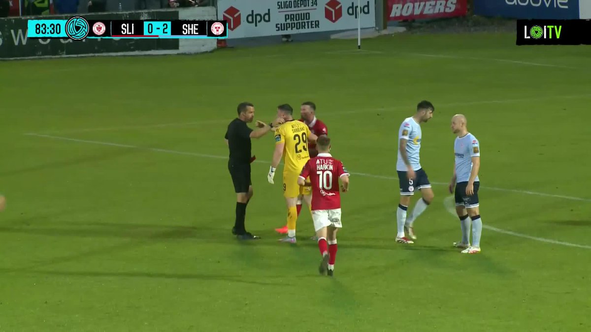 From bad to worse for Sligo Rovers... Sam Sargeant has been given a straight red for handling the ball outside the are🔴