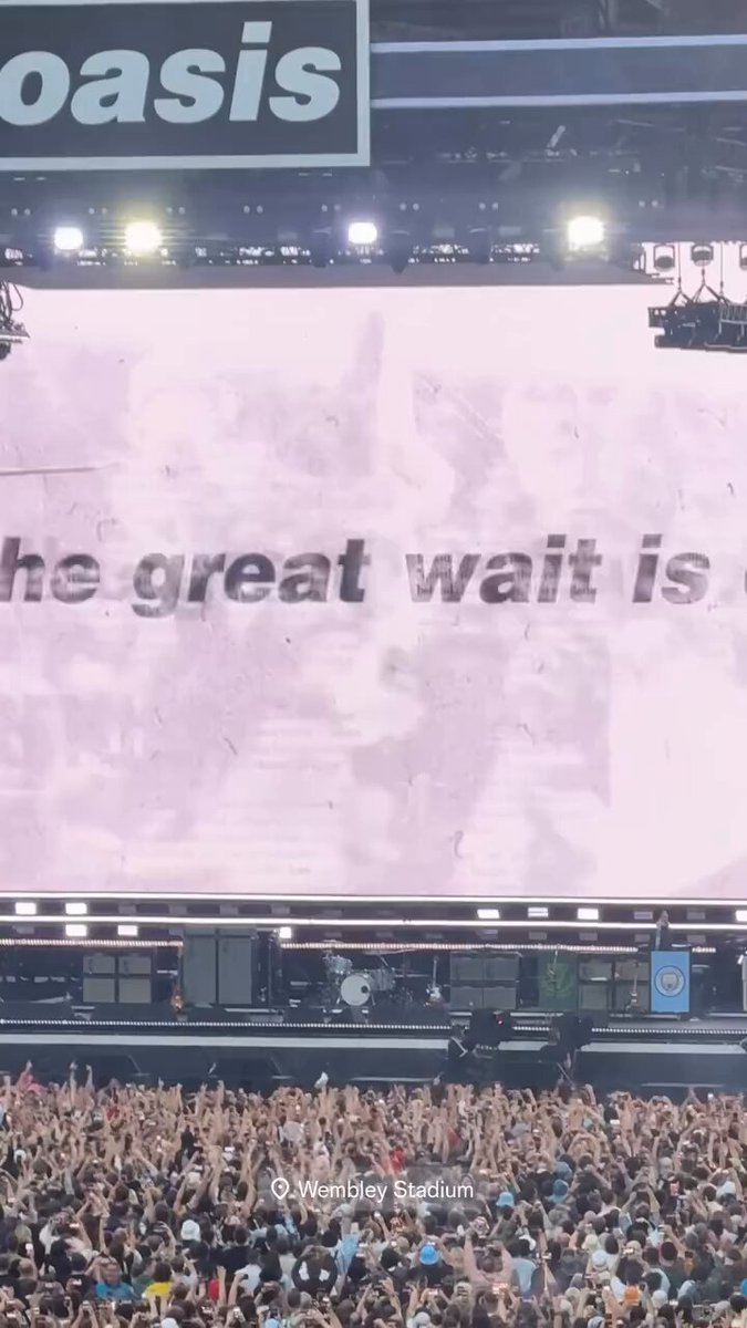 LONDON VIBES IN THE AREA #OasisLive25