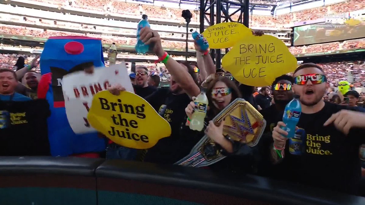 The JUICE BOX is here bringing the juice at #SummerSlam! Presented by Minute Maid