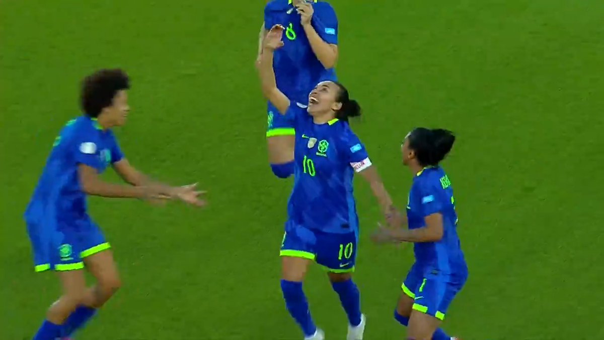 MARTA STRIKES AGAIN 😱 She gives Brazil their first lead of the game in extra time! 🇧🇷