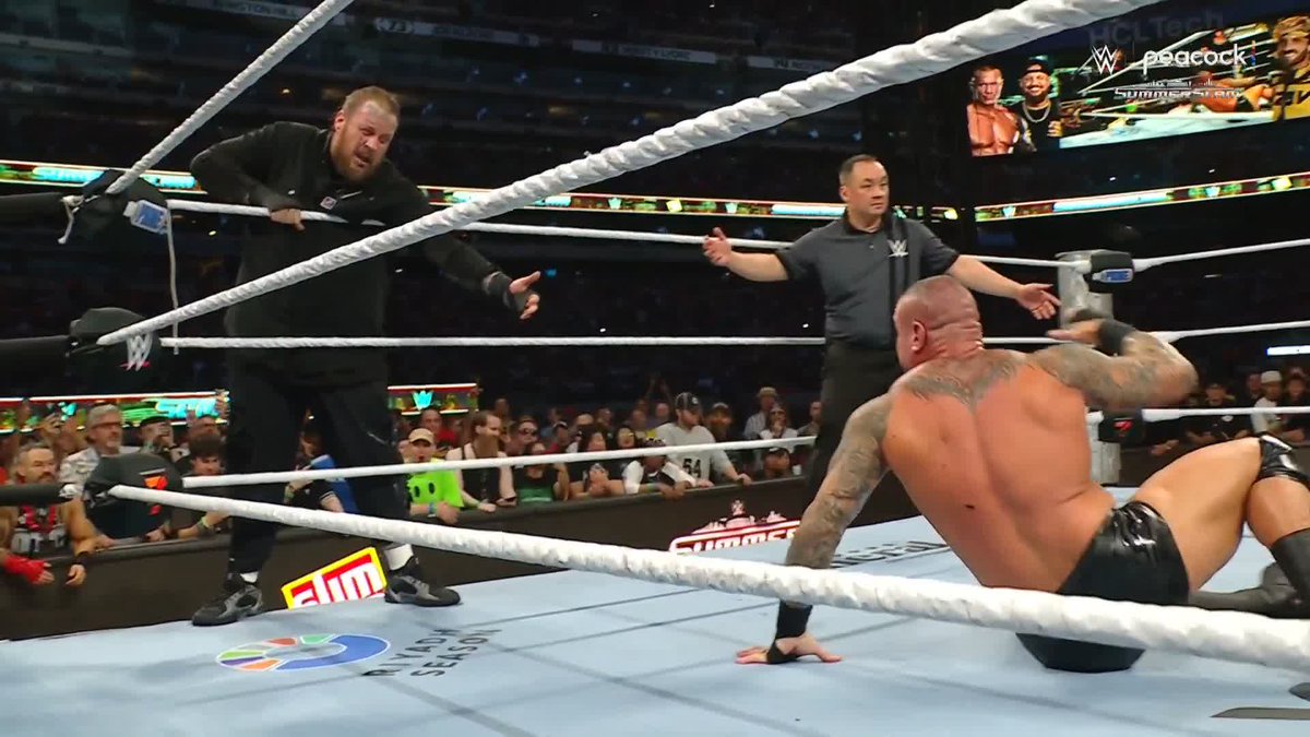 Jelly Roll just CHOKESLAMMED Logan Paul at SummerSlam!