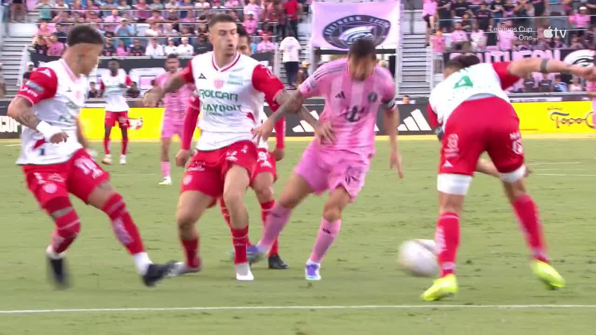 EL MOMENTO DE LA LESIÓN: en esta jugada sintió Leo Messi la molestia física que lo obligó a dejar el campo de juego. 📹 Leagues Cup | #LeaguesCup2025 on Apple