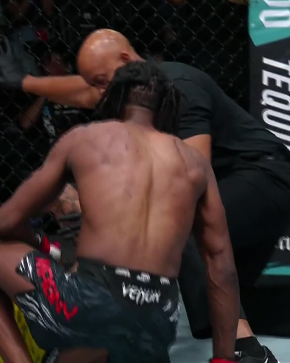 Neil Magny gets the finish at #UFCVegas108 🔥
