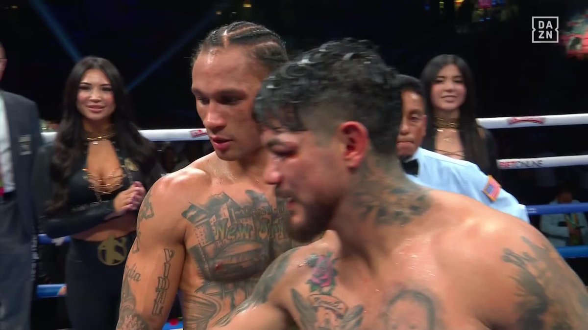 Battled it OUT!! 😤 Regis Prograis defeats JoJo Diaz via unanimous decision ⚔️ #DuarteSims | Live NOW on DAZN