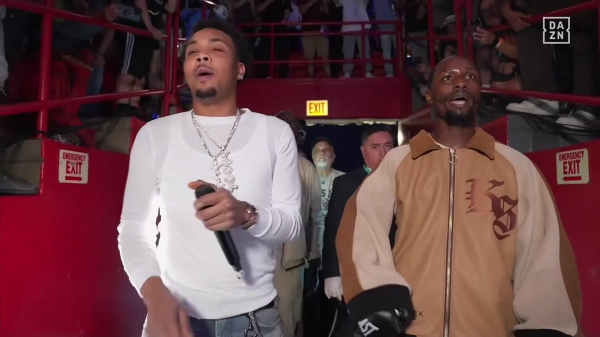 Chicago rapper G Herbo performs “Went Legit” while walking out Kenneth “Kenny” Sims for Oscar Duarte boxing match 🥊