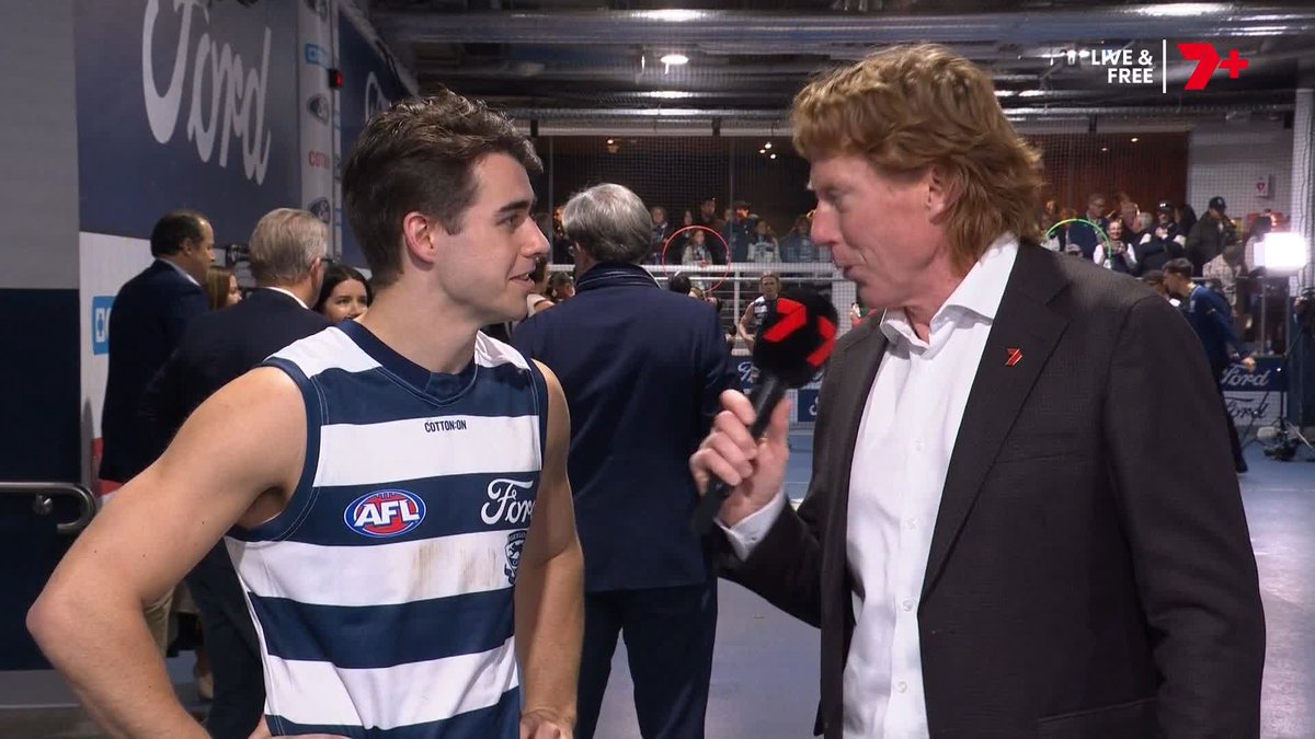 "It was just trying to make it more of a physical battle." Oisin Mullin held Zak Butters to 10 touches 🤯
