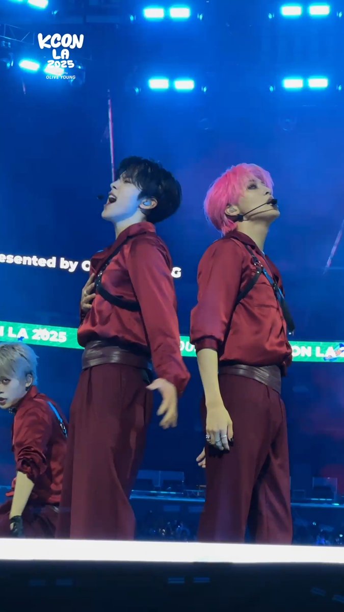 [#KCONLA2025] M COUNTDOWN 💙 DAY 2 SPECIAL STAGE : K-POP GENERATION #JO1 🎶 SVT <Fear> Cover 📍 M COUNTDOWN STAGE 📍 Arena - KCON LA 2025 AUG 1-3 Arena, LA Convention Center Let’s #KCON