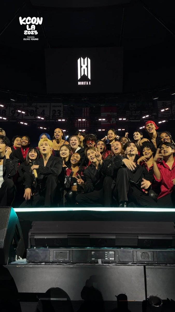 [#KCONLA2025] M COUNTDOWN 💙 DAY 2 DREAM STAGE #MONSTAX #MONSTA_X 📍 M COUNTDOWN STAGE 📍 Arena - KCON LA 2025 AUG 1-3 Arena, LA Convention Center Let’s #KCON