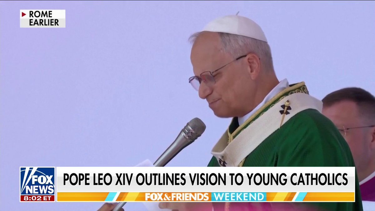 'BEAUTIFUL': Shannon Bream reflects on a sea of young Catholics flooding Rome for a celebration with Pope Leo XIV | FOX & Friends