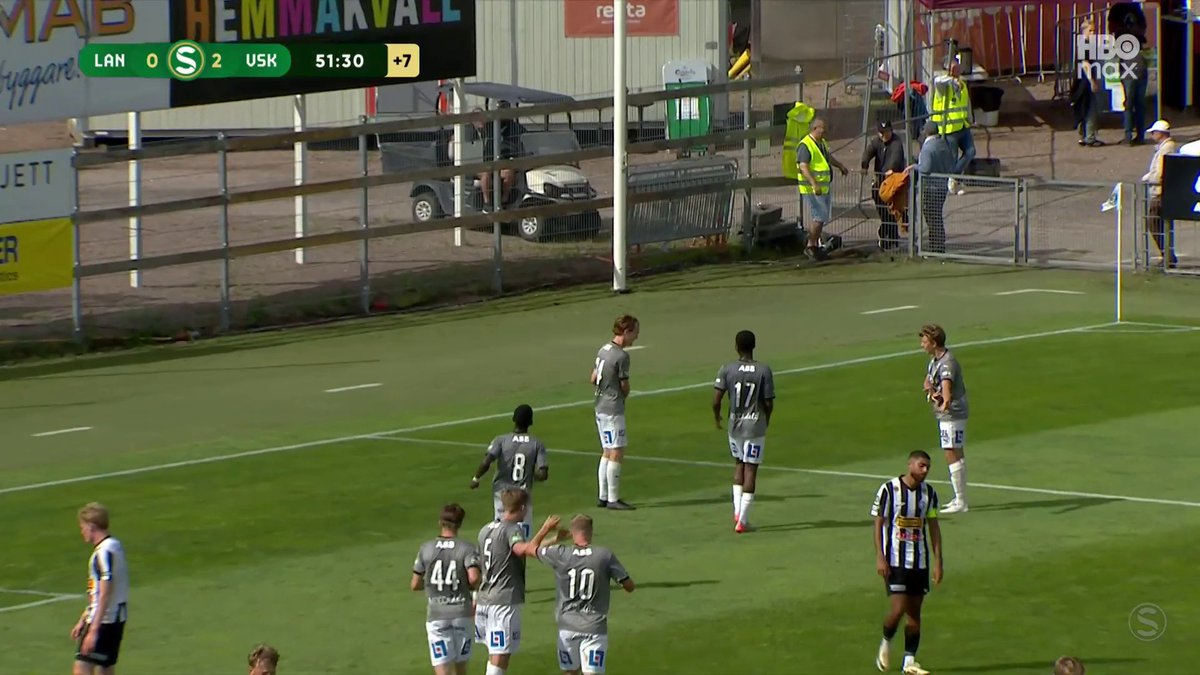 Julius Johansson utökar till 2-0 för VSK i den 52:a minuten av första halvlek! 👀 📲 Se Landskrona BoIS - Västerås SK på HBO Max