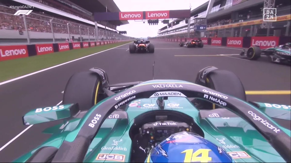 ¡VAYA ESPECTÁCULO! 👏 Así fue la salida de Fernando Alonso en Hungaroring 🔥 #HungríaDAZNF1 🇭🇺