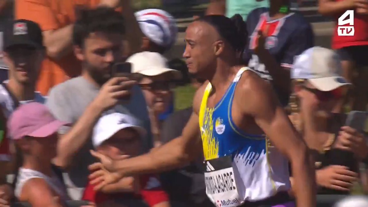 🙏 Les adieux d'une légende ! 👏 Pascal Martinot-Lagarde, 7e de la finale du 110 m haies en 13''47 (+0.3), a disputé la dernière course de sa carrière à Talence. 😢 Les larmes ont coulé pour un des plus beaux palmarès de l'athlé français !