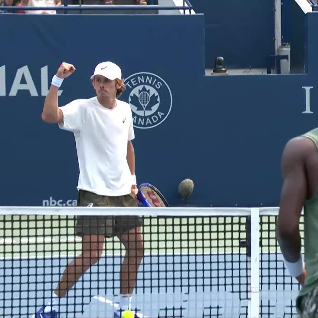 Alex de Minaur. What in the name of the Tennis Gods was that. Defense out of this WORLD. 🤯🤯🤯🤯🤯🤯🤯🤯🤯🤯🤯🤯🤯🤯