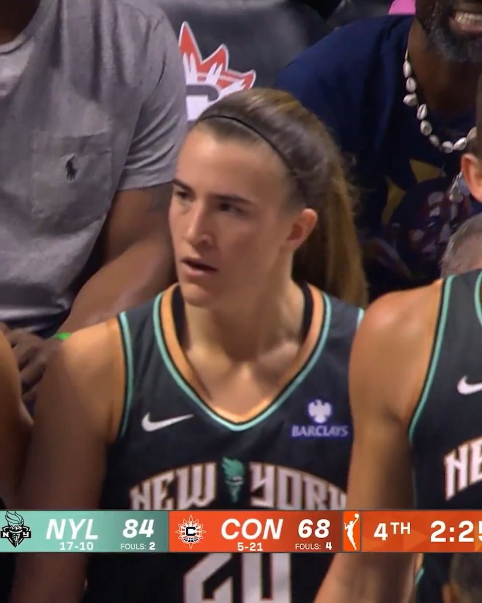 SABRINA IONESCU MASTERCLASS 🔥 36 points AND a place in history as the fastest WNBA player to reach 1,000 career assists since 2003 👏