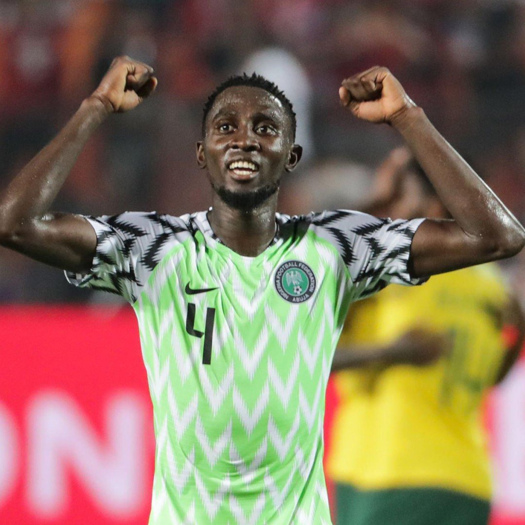 📍 Beşiktaş, orta saha oyuncusu Wilfred Ndidi için Leicester City'ye resmi teklif gönderdi. Görüşmeler sürüyor. (Fabrizio Romano)