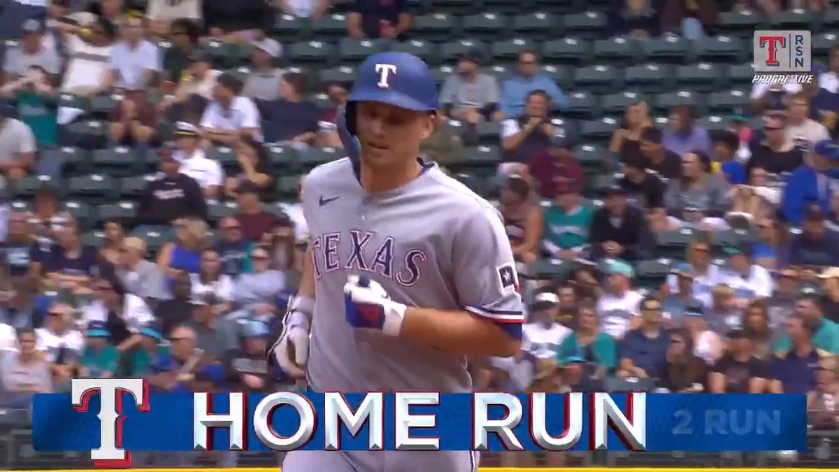 Corey Seager puts the Rangers on top 2-1 ๐ฅ