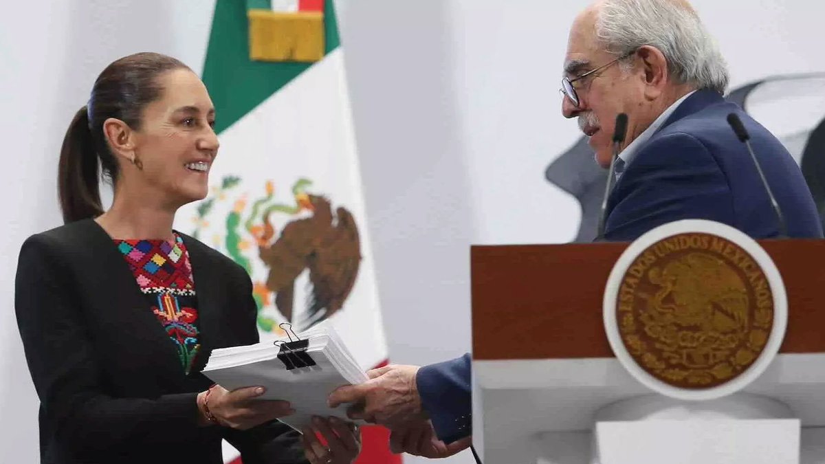 La Presidenta Claudia Sheinbaum Pardo designó a Pablo Gómez como Presidente de la Comisión para la Reforma Electoral. Se trata de una causa prioritaria para la Cámara de H. Cámara de Diputados, por lo que estaremos preparados y atentos para aportar nuestras opiniones.