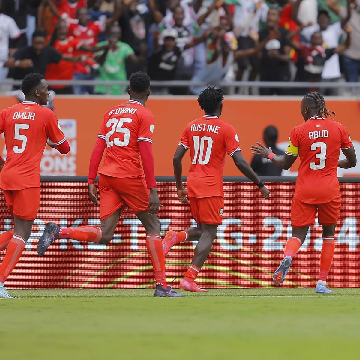 Kenya’s Austine Odhiambo picks up the 1хBet #GoalOfTheDay with a sharp finish. 🇰🇪 Purchase your #TotalEnergiesCHAN2024 tickets here 👉