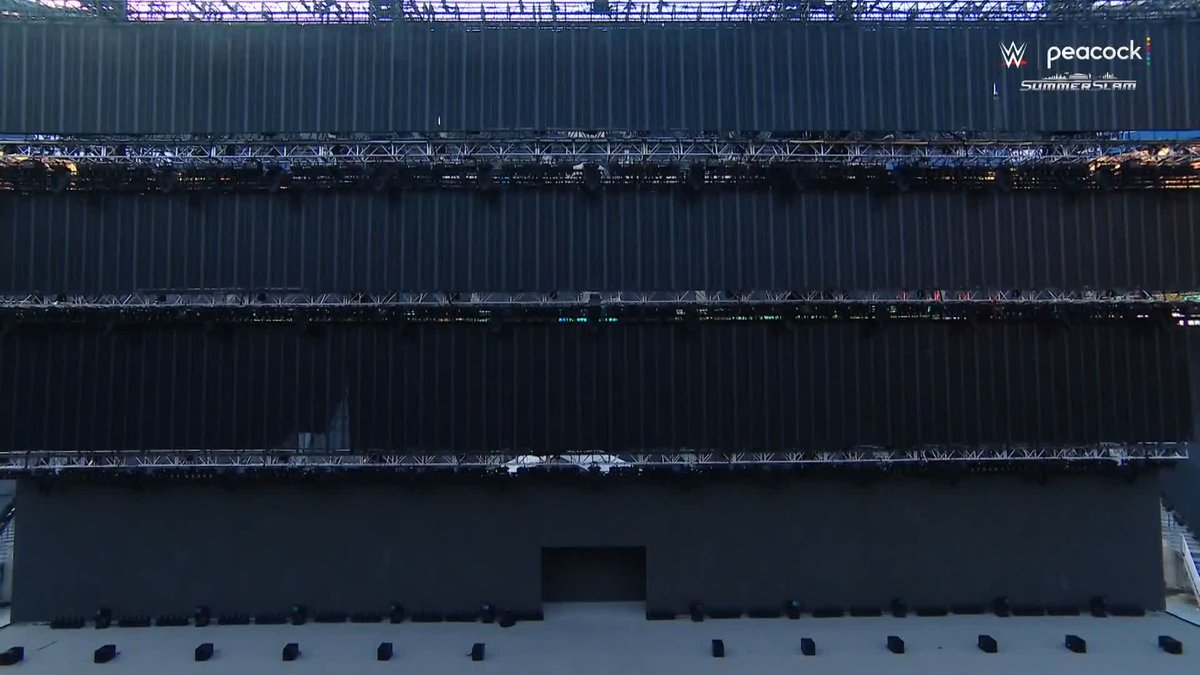 THE MAN has new entrance music at SummerSlam by The Wonder Years! 🎧
